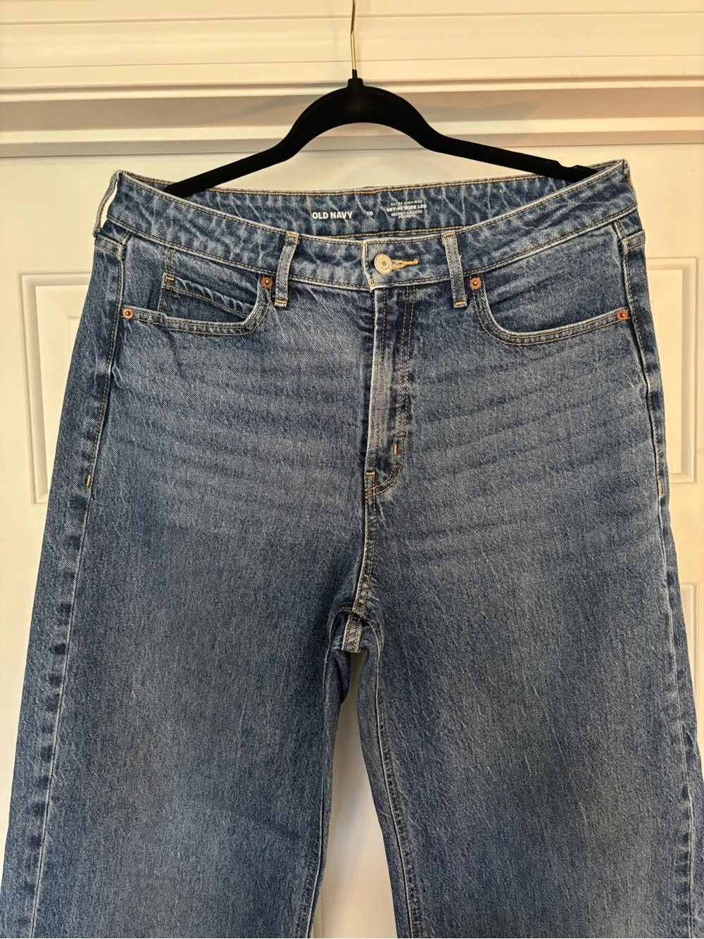 Old Navy Extra High-Rise Sky Hi Wide Leg Jeans Size 10